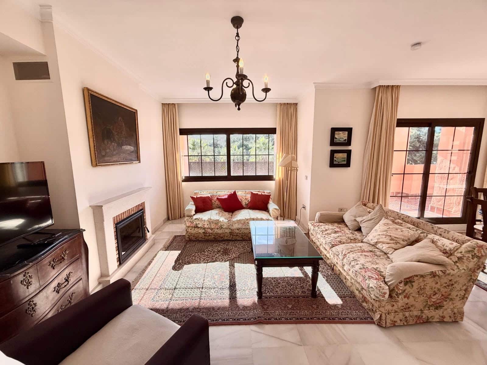 5 sypialnia Penthouse na sprzedaż w New Golden Mile z basenem garażem - 900 000 € (Ref: 9636479)