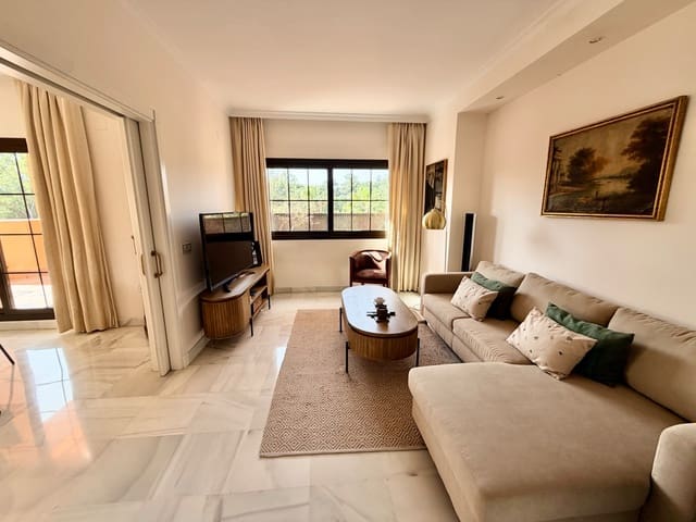 4 soverom Penthouse til salgs i New Golden Mile, Estepona med svømmebasseng garasje - € 895 000 (Ref: 9636479)