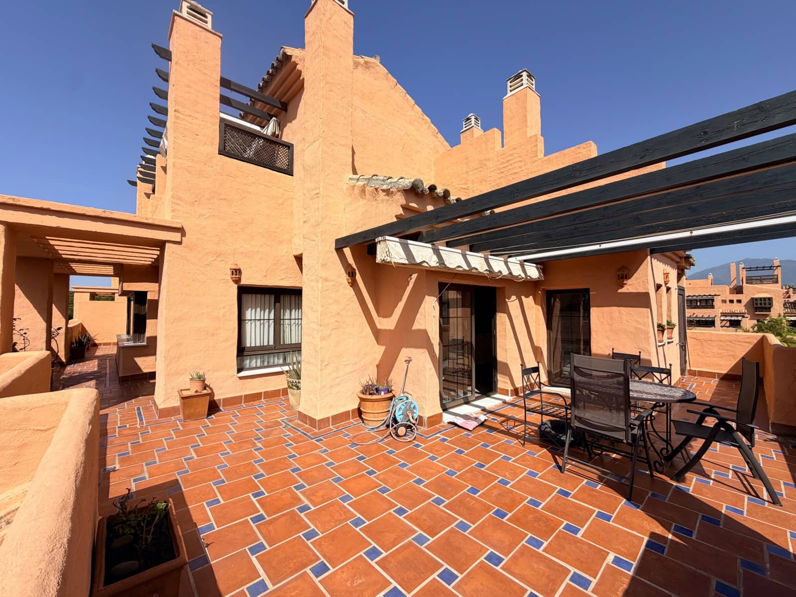 4 bedroom Penthouse for sale in New Golden Mile with pool garage - € 895,000 (Ref: 9636479)