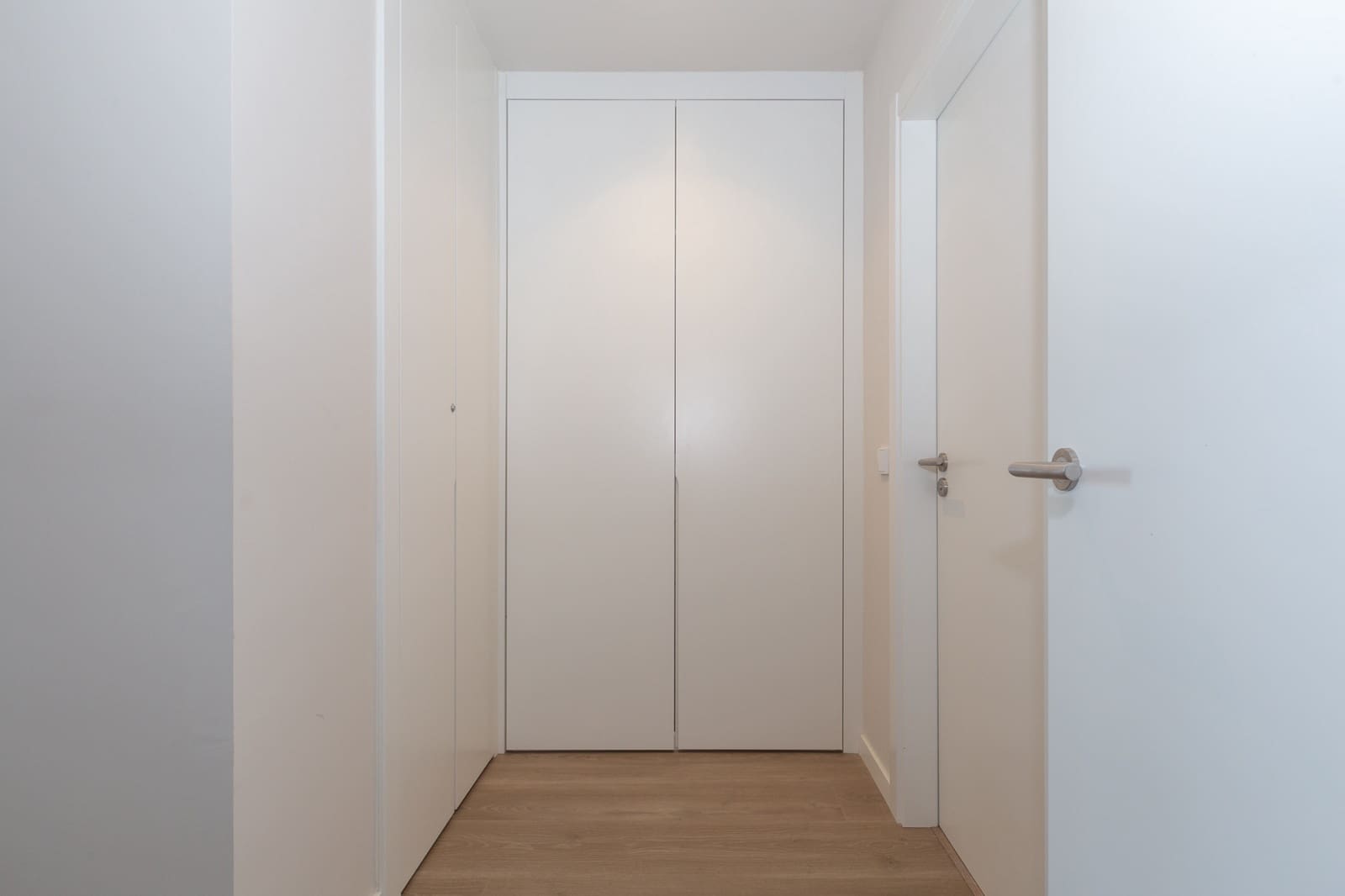 3 Zimmer Wohnung zu verkaufen in Estepona mit Pool Garage - 638.000 € (Ref: 9636481)