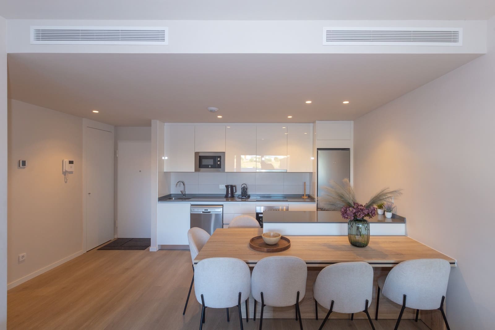 3 Zimmer Wohnung zu verkaufen in Estepona mit Pool Garage - 638.000 € (Ref: 9636481)