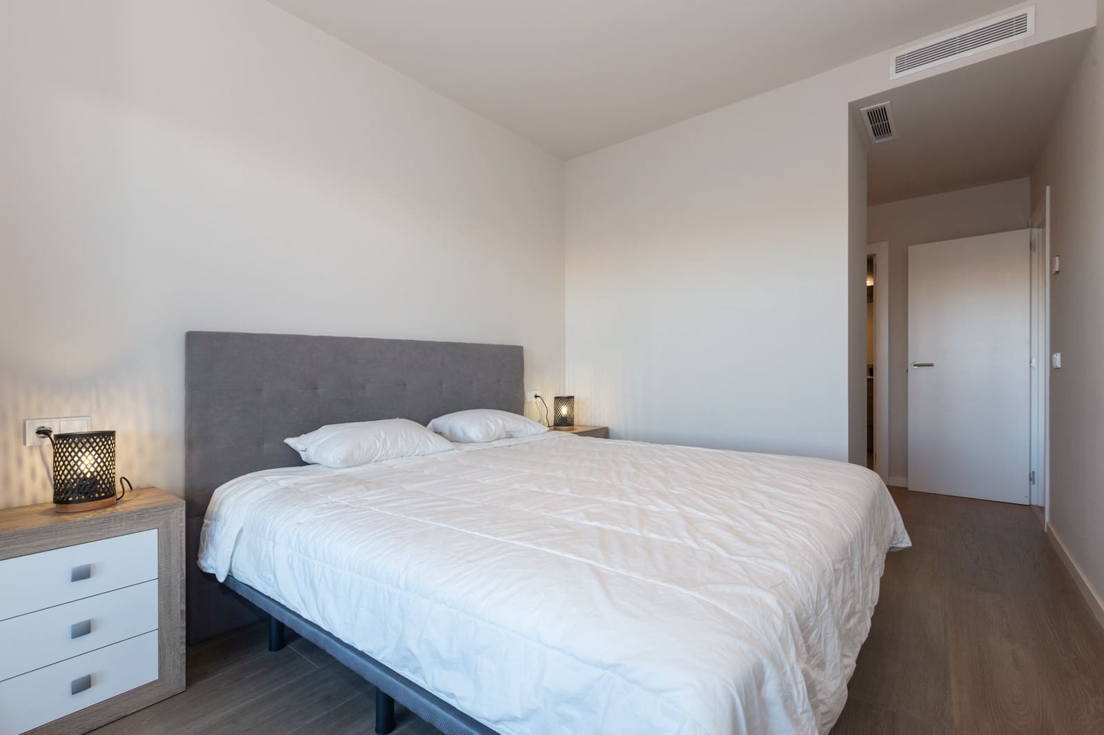 3 Zimmer Wohnung zu verkaufen in Estepona mit Pool Garage - 638.000 € (Ref: 9636481)