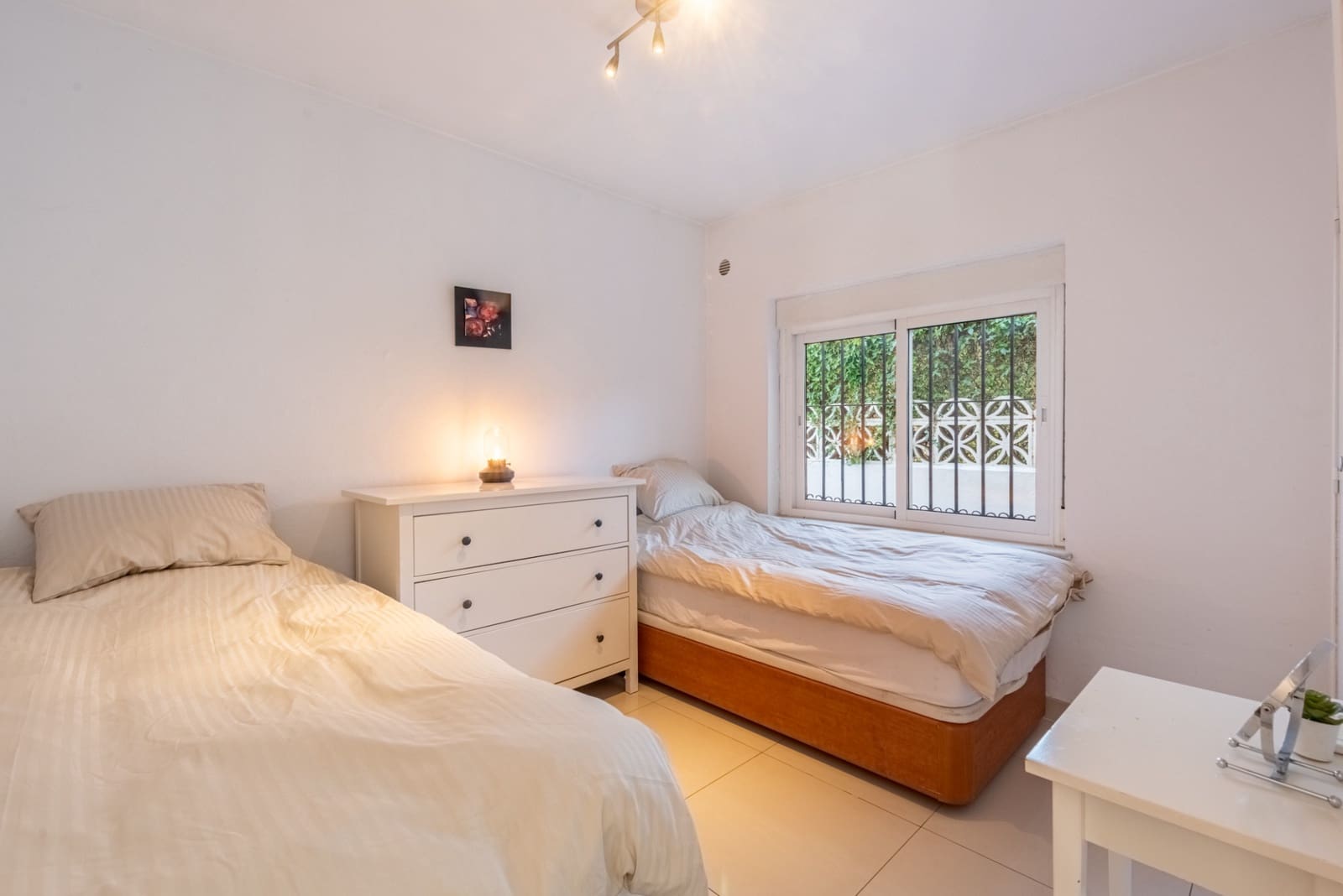 Chalet de 3 habitaciones en Fuengirola en venta con piscina - 469.000 € (Ref: 9636482)