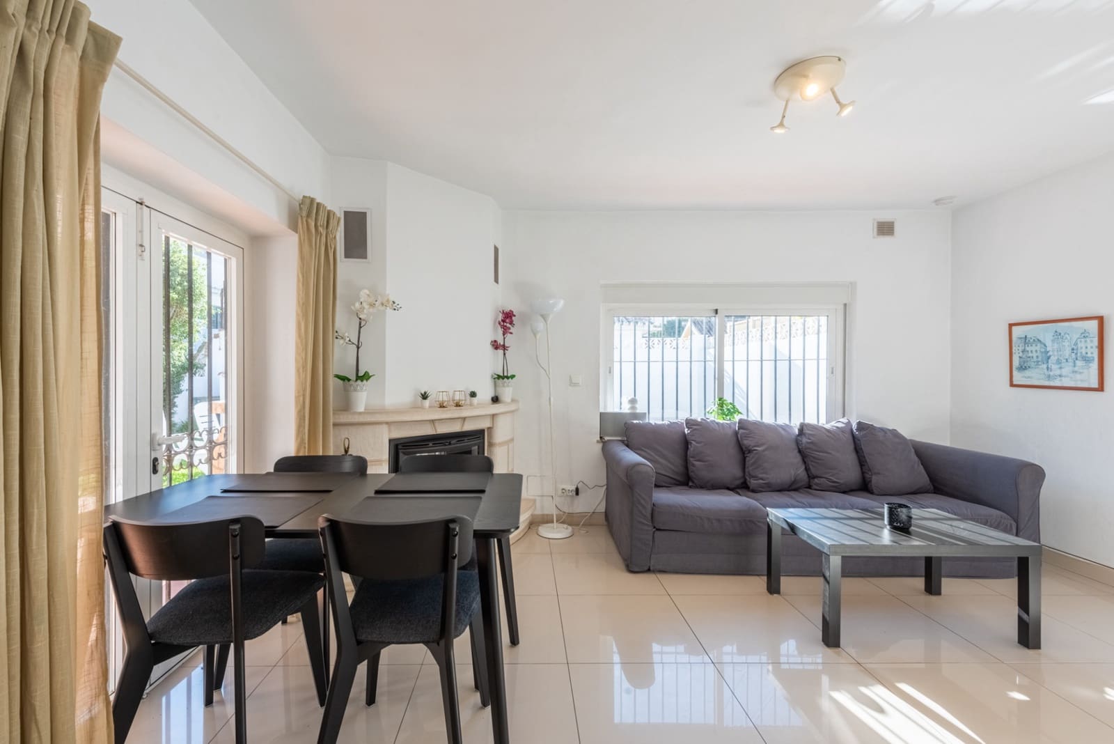 Chalet de 3 habitaciones en Fuengirola en venta con piscina - 469.000 € (Ref: 9636482)