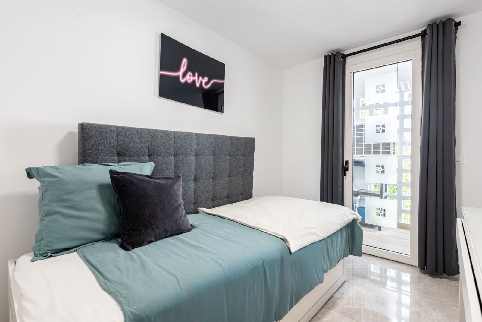 3 soveværelse Lejlighed til salg i Marbella med swimmingpool garage - € 675.000 (Ref: 9636485)