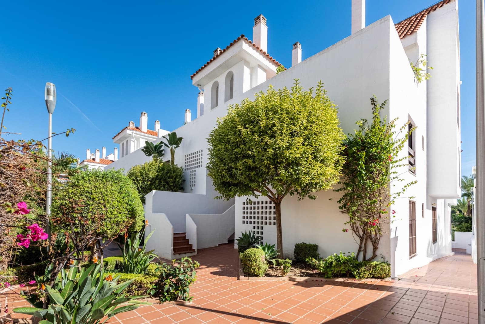 3 soveværelse Lejlighed til salg i Marbella med swimmingpool garage - € 675.000 (Ref: 9636485)