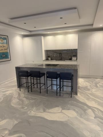 2 bedroom Apartment for sale in La Heredia, Benahavís with pool garage - € 450,000 (Ref: 9647772)