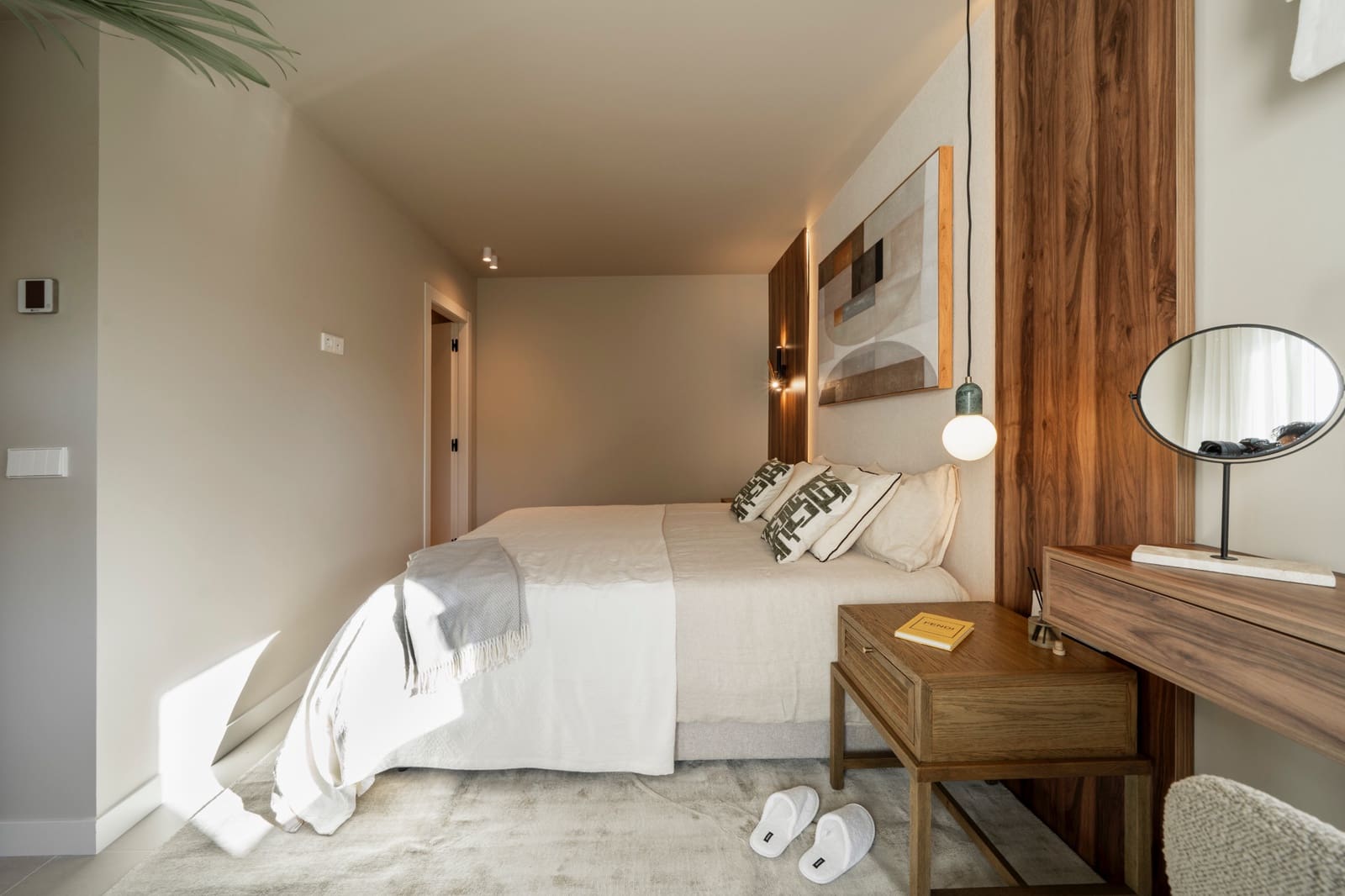 Apartamento de 3 habitaciones en La Quinta en venta con piscina garaje - 849.000 € (Ref: 9647773)