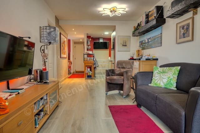 2 soverom Leilighet til salgs i Casares med svømmebasseng garasje - € 245 000 (Ref: 9655696)