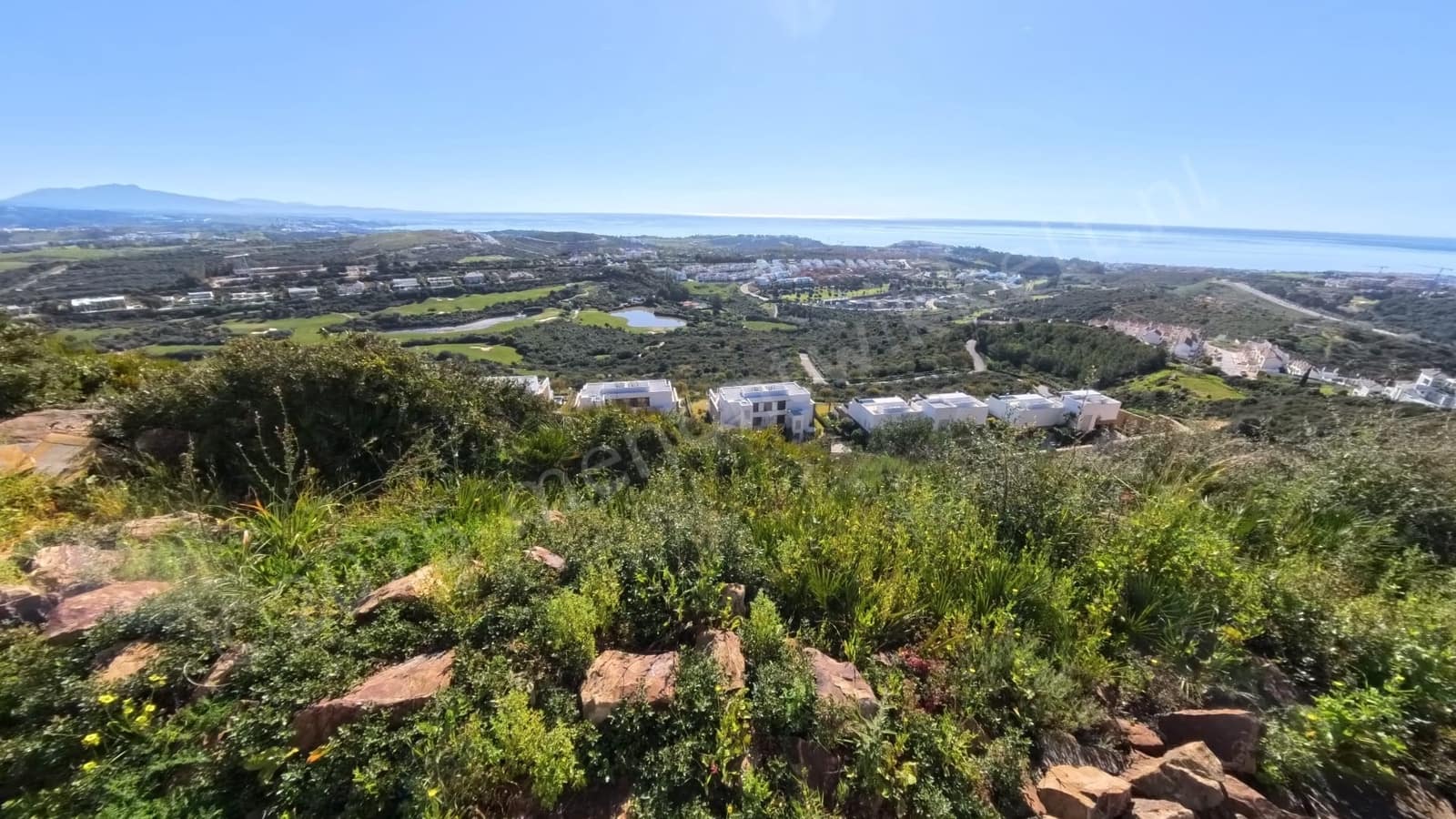 2 quarto Apartamento para venda em Casares com piscina garagem - 245 000 € (Ref: 9655696)