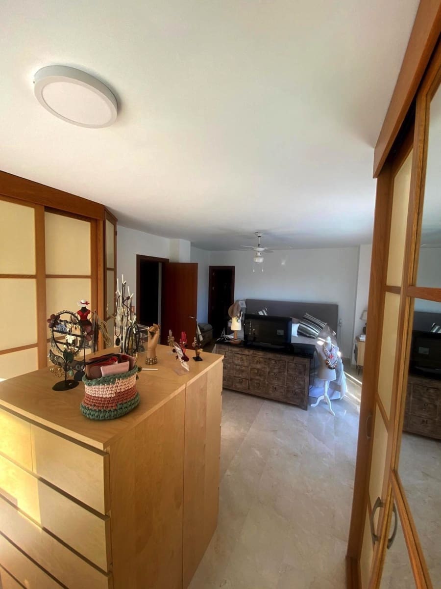 5 camera da letto Attico in vendita in Guadalmina con piscina garage - 740.000 € (Rif: 9655698)