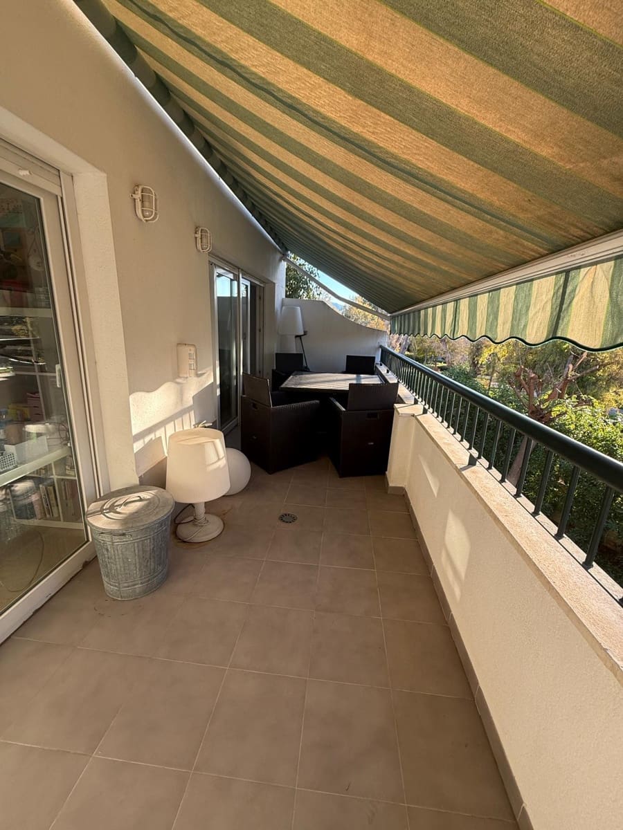 5 bedroom Penthouse for sale in Guadalmina with pool garage - € 740,000 (Ref: 9655698)