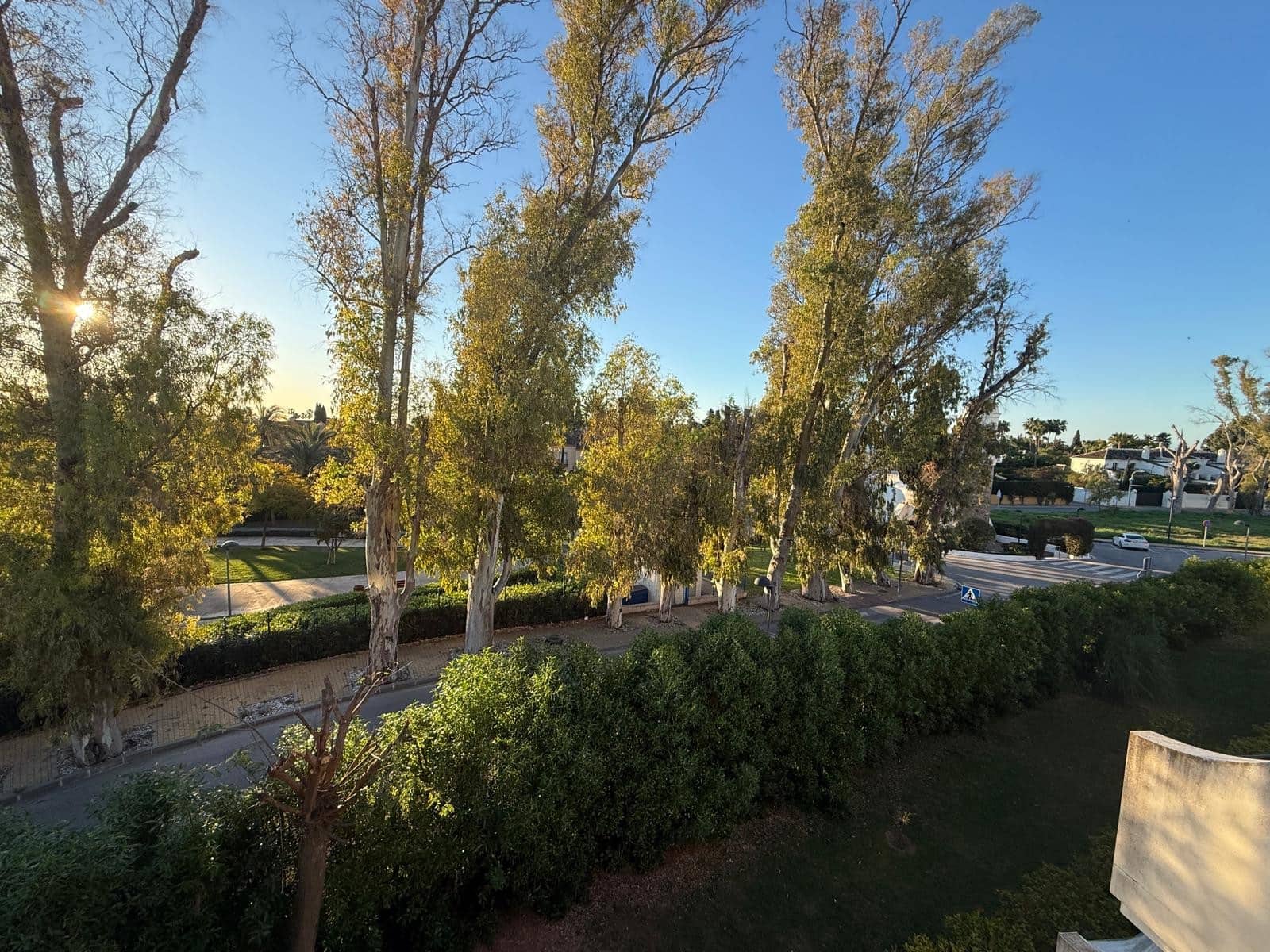 5 bedroom Penthouse for sale in Guadalmina with pool garage - € 740,000 (Ref: 9655698)