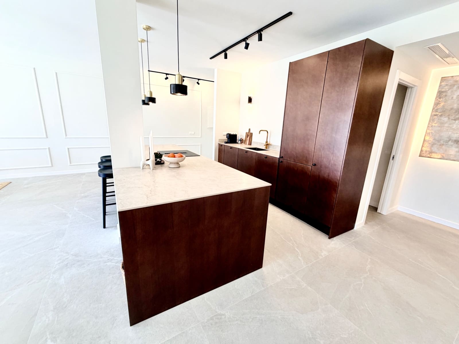 3 bedroom Apartment for sale in La Quinta with pool garage - € 950,000 (Ref: 9655699)