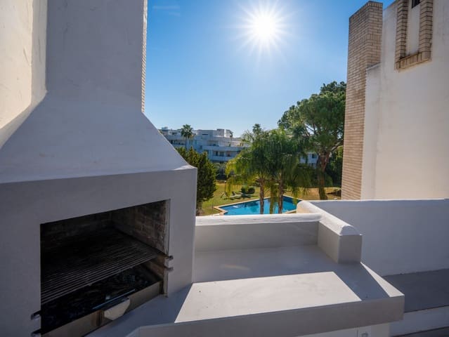 3 slaapkamer Penthouse te koop in Marbella met zwembad garage - € 649.950 (Ref: 9655700)