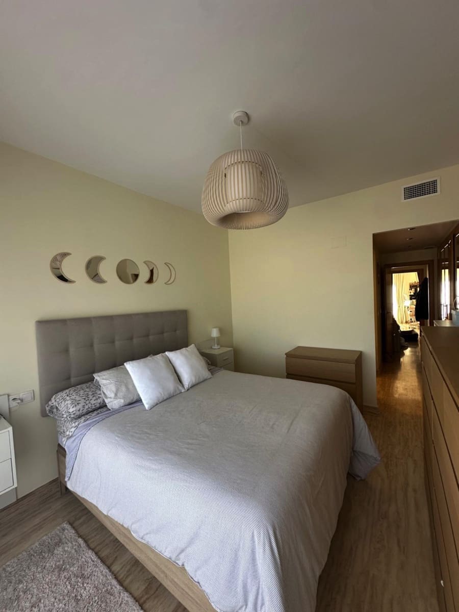 2 sypialnia Penthouse na sprzedaż w Estepona z basenem garażem - 370 000 € (Ref: 9673843)