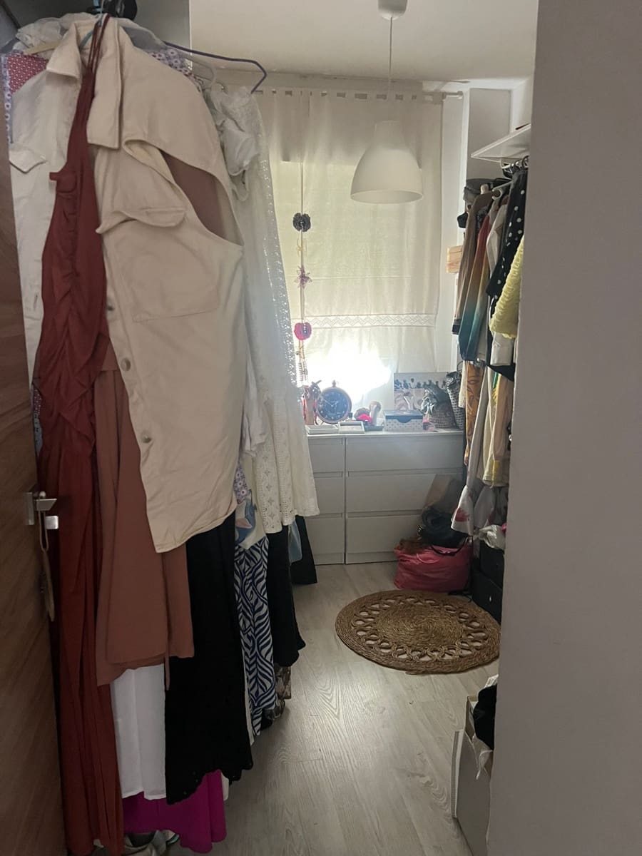 4 Zimmer Apartment zu verkaufen in Estepona mit Garage - 290.000 € (Ref: 9676803)