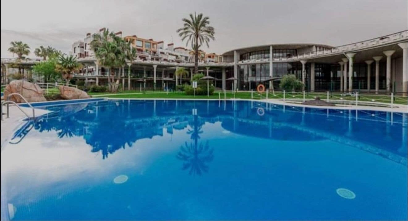 1 bedroom Apartment for sale in Benahavis with pool garage - € 310,000 (Ref: 9676806)