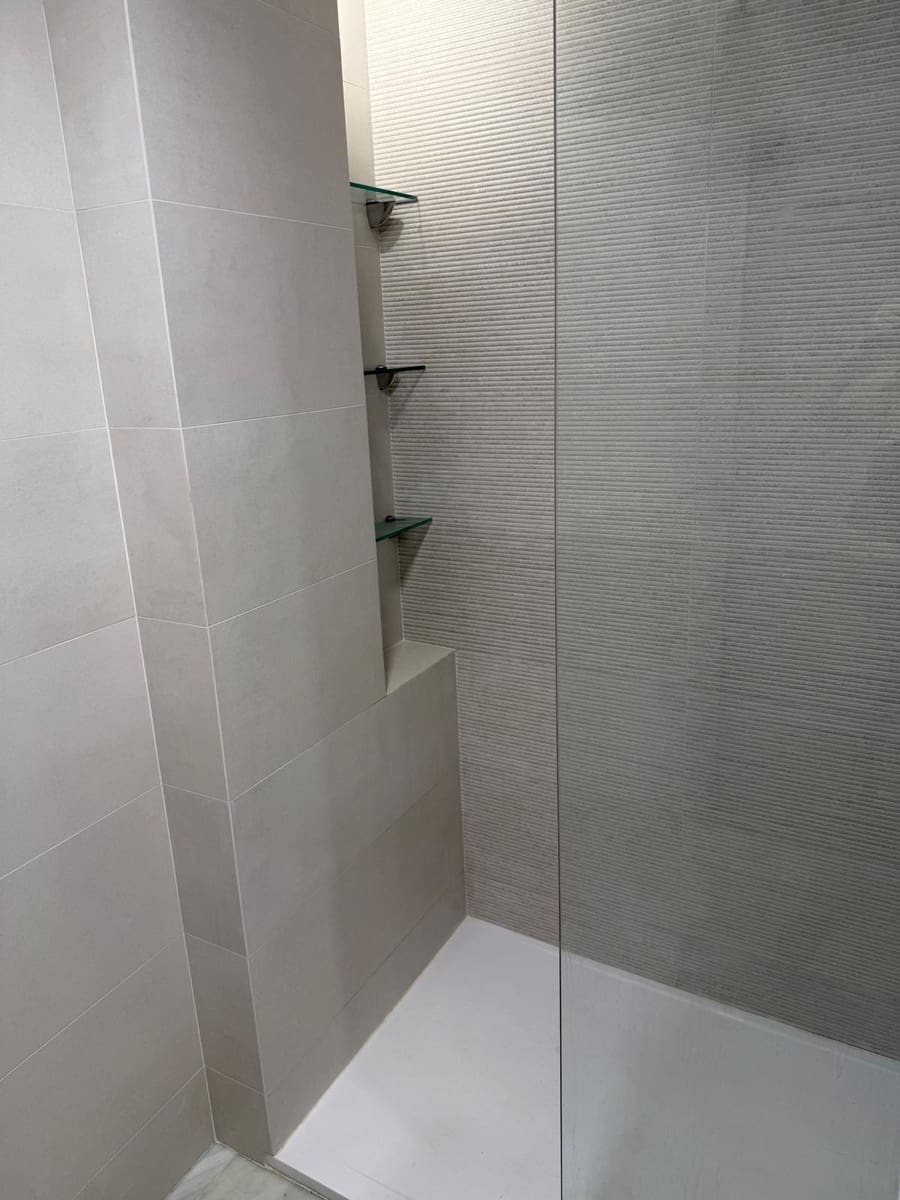 1 bedroom Apartment for sale in Benahavis with pool garage - € 310,000 (Ref: 9676806)