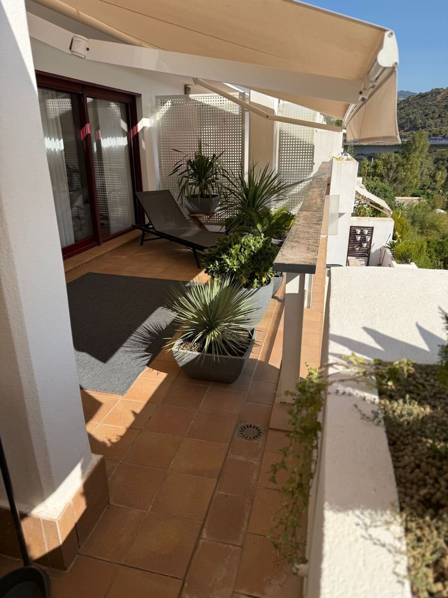 1 sovrum Lägenhet till salu i Benahavis med pool garage - 310 000 € (Ref: 9676806)