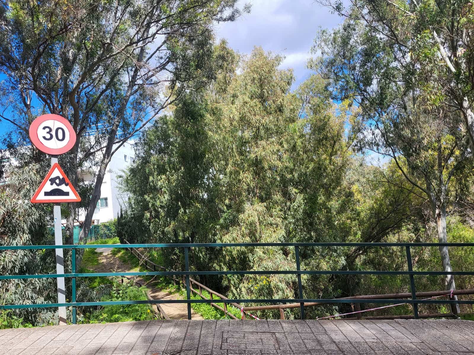 2 soverom Penthouse til salgs i La Cala de Mijas med svømmebasseng garasje - € 315 000 (Ref: 9690057)