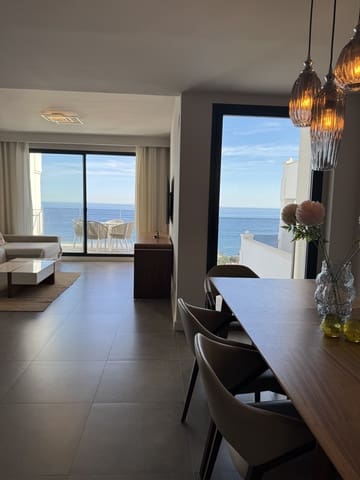 2 soveværelse Lejlighed til salg i Manilva med swimmingpool garage - € 529.000 (Ref: 9690058)