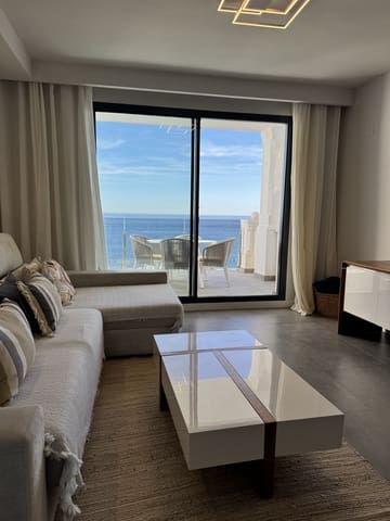 2 soveværelse Lejlighed til salg i Manilva med swimmingpool garage - € 529.000 (Ref: 9690058)