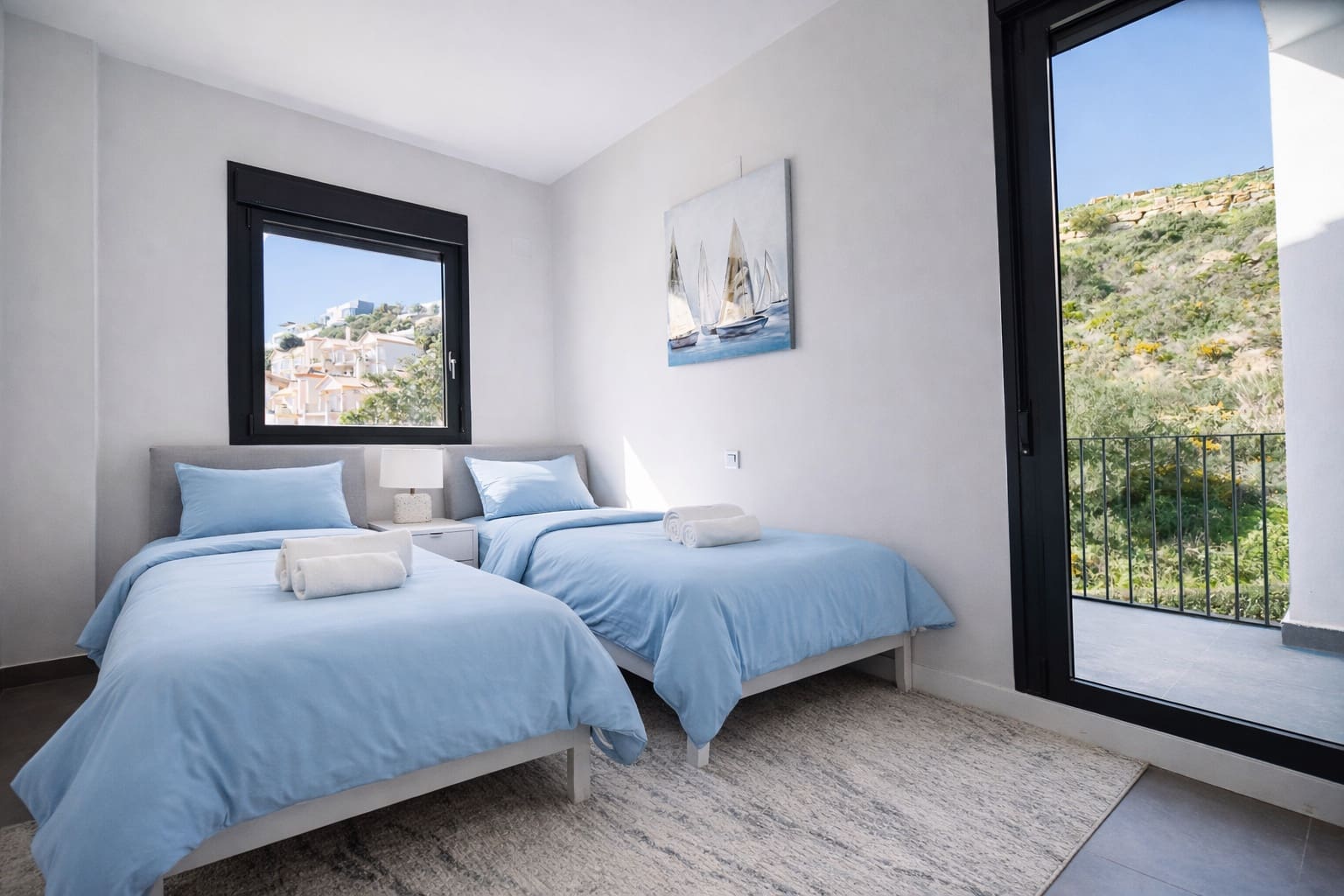 2 bedroom Apartment for sale in Manilva with pool garage - € 529,000 (Ref: 9690058)