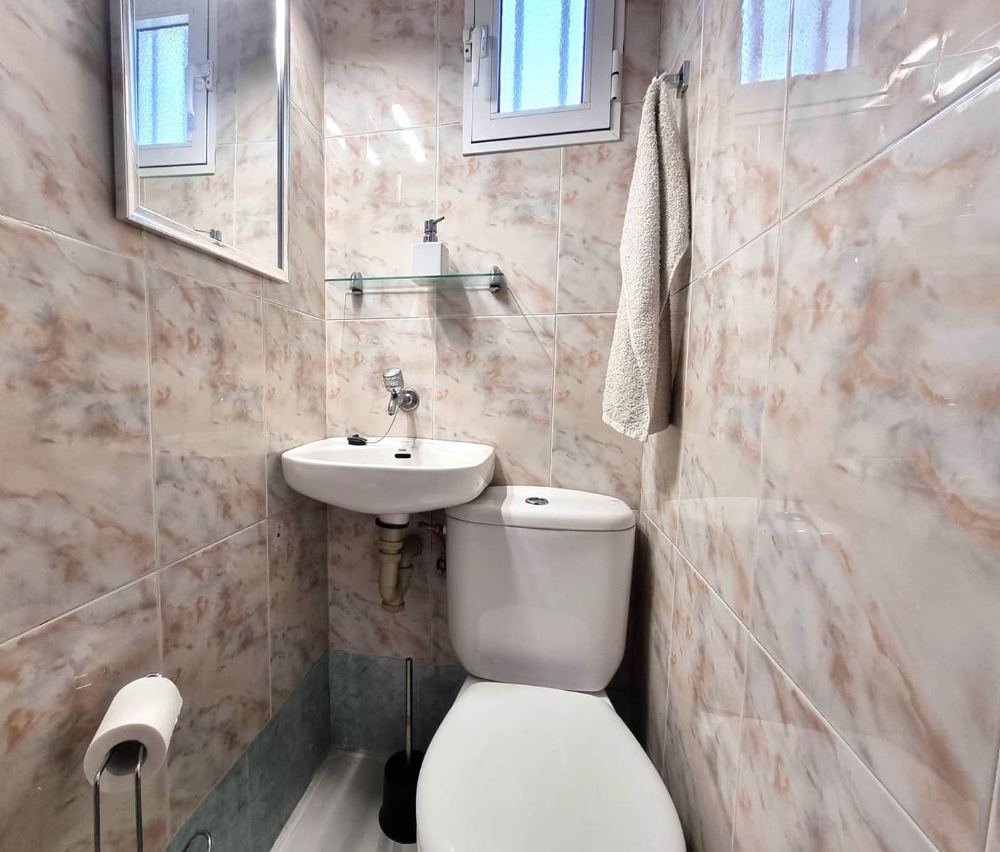 2 bedroom Semi-detached Villa for sale in Benalmadena with pool garage - € 415,000 (Ref: 9700466)