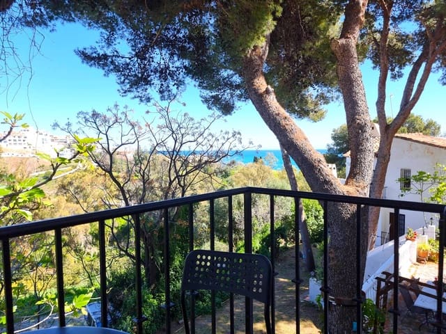 2 slaapkamer Halfvrijstaande villa te koop in Benalmádena met zwembad garage - € 415.000 (Ref: 9700466)