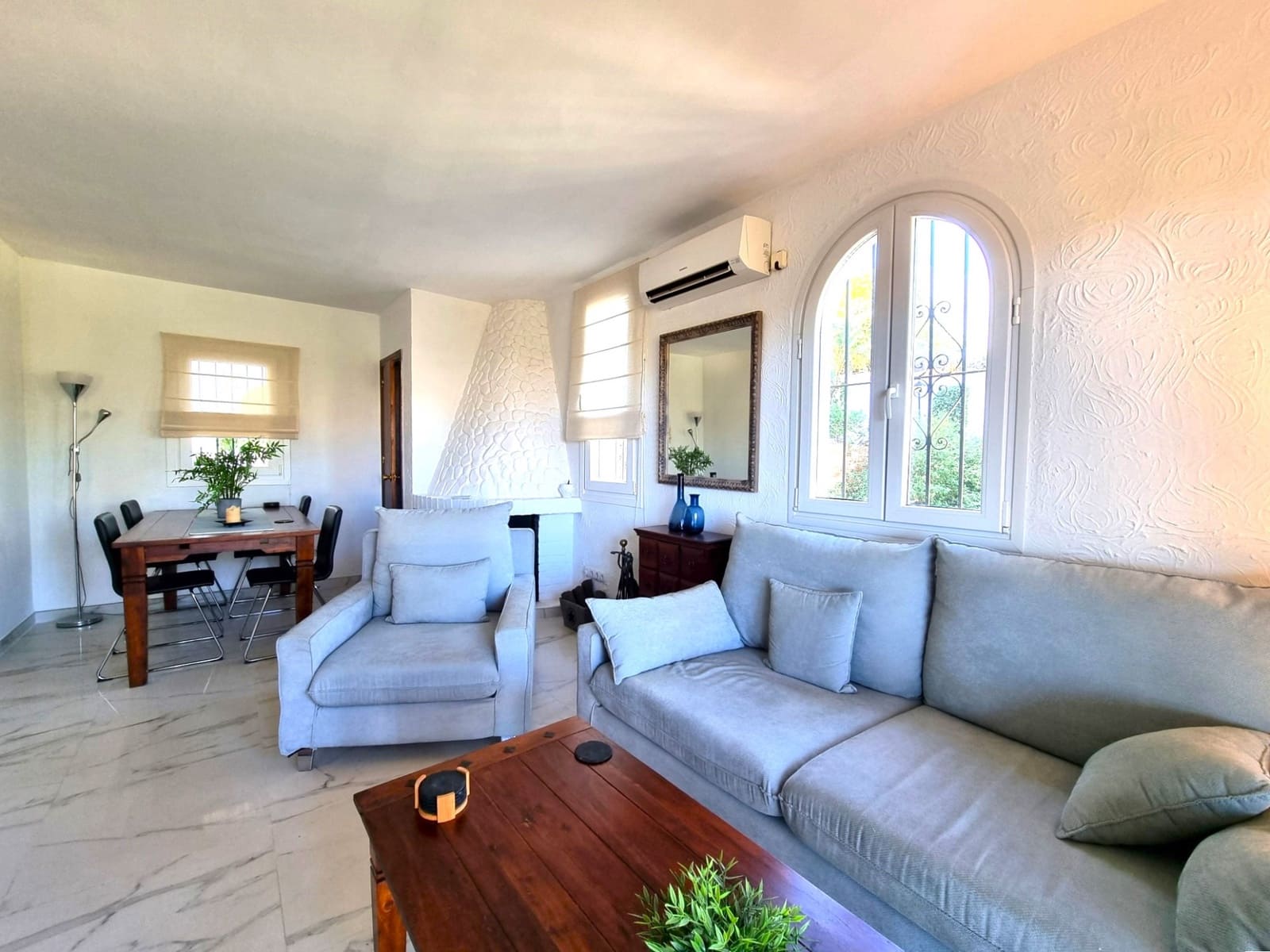 2 bedroom Semi-detached Villa for sale in Benalmadena with pool garage - € 415,000 (Ref: 9700466)