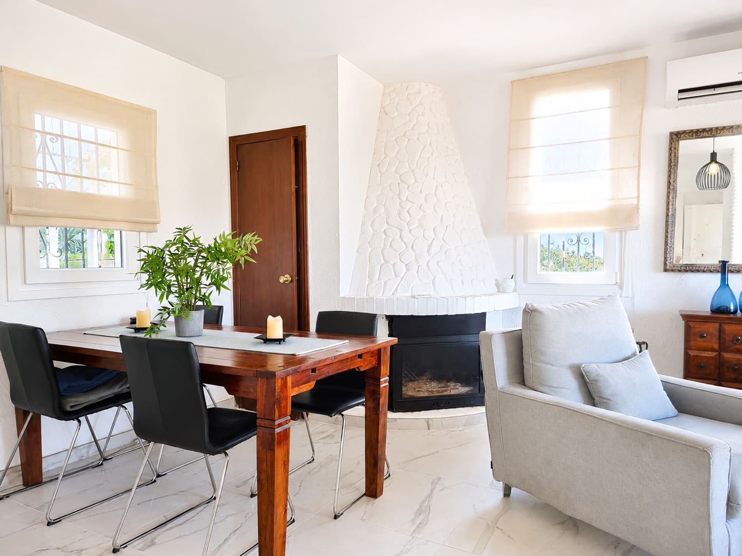 2 bedroom Semi-detached Villa for sale in Benalmadena with pool garage - € 405,000 (Ref: 9700466)