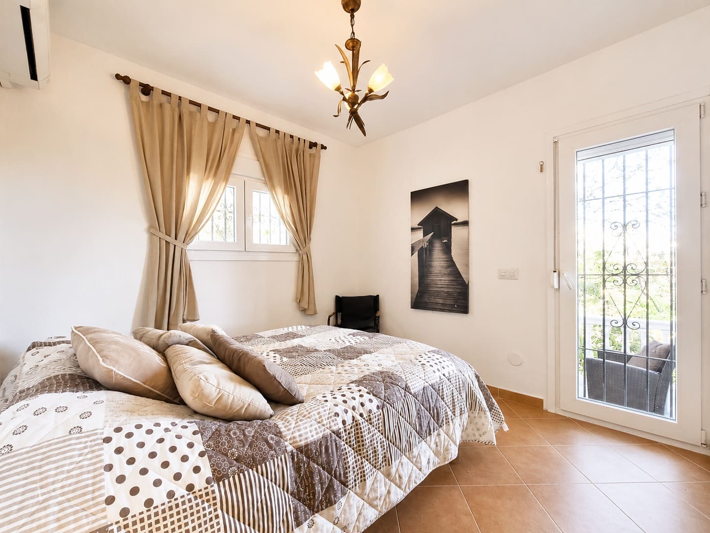 2 bedroom Semi-detached Villa for sale in Benalmadena with pool garage - € 405,000 (Ref: 9700466)
