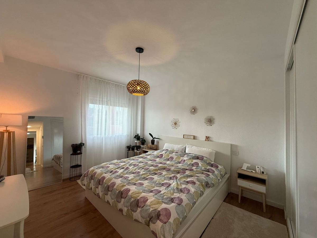 2 sypialnia Apartament na sprzedaż w Marbella z basenem garażem - 379 000 € (Ref: 9711123)
