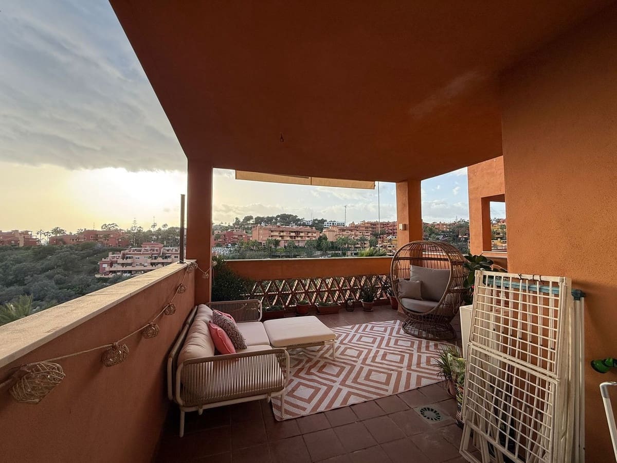 2 sypialnia Apartament na sprzedaż w Marbella z basenem garażem - 379 000 € (Ref: 9711123)