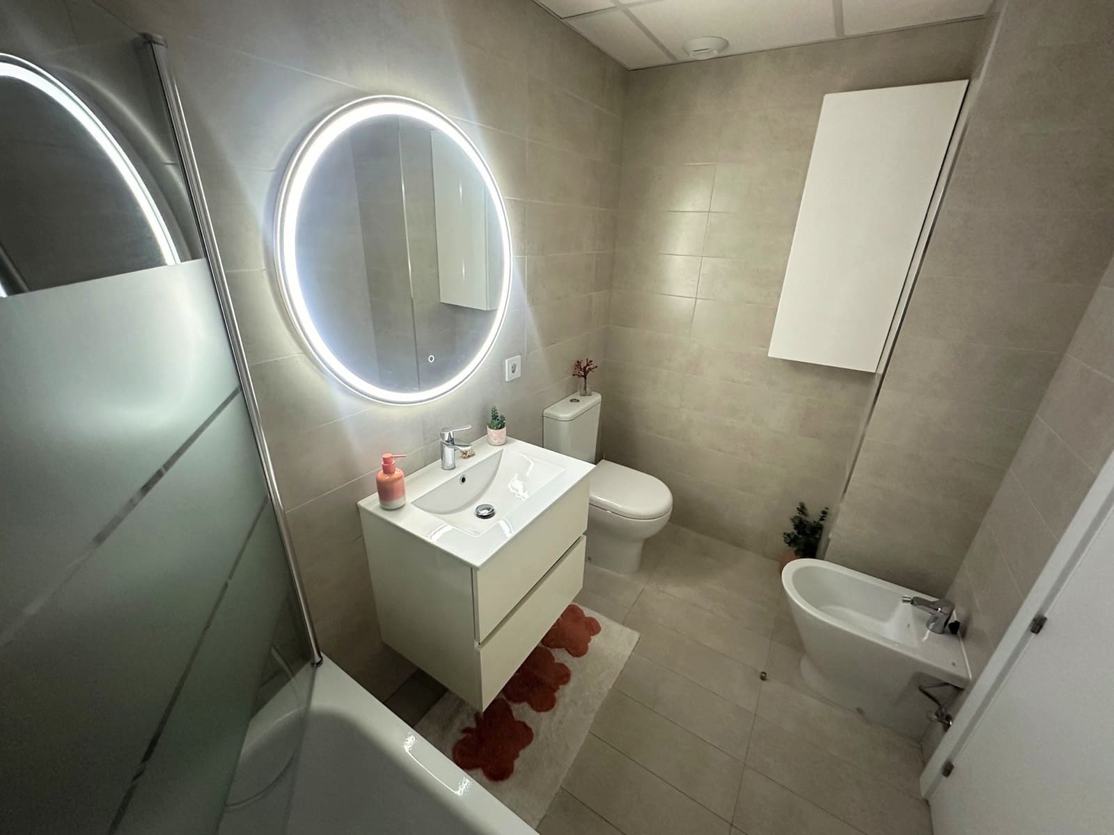 3 bedroom Penthouse for sale in Estepona with pool garage - € 759,000 (Ref: 9726384)