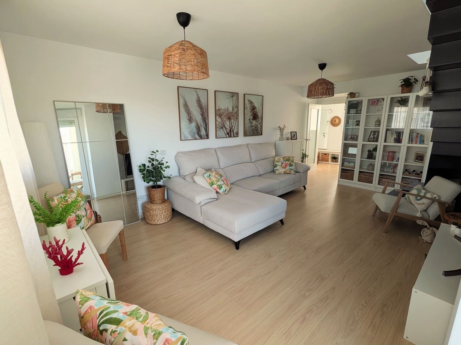 3 bedroom Penthouse for sale in Estepona with pool garage - € 759,000 (Ref: 9726384)