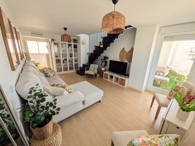 3 slaapkamer Penthouse te koop in Parque Central, Estepona met zwembad garage - € 689.000 (Ref: 9726384)