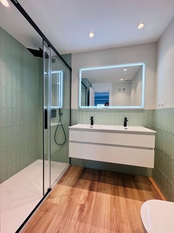 2 soveværelse Lejlighed til salg i San Pedro de Alcantara, Marbella med swimmingpool garage - € 759.000 (Ref: 9726385)