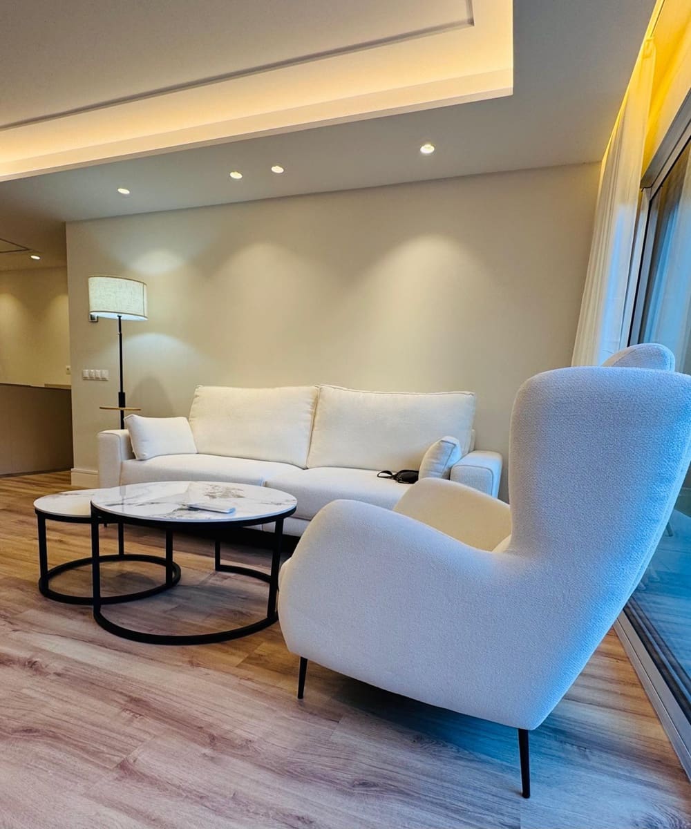 2 soverom Leilighet til salgs i San Pedro de Alcantara med svømmebasseng garasje - € 759 000 (Ref: 9726385)