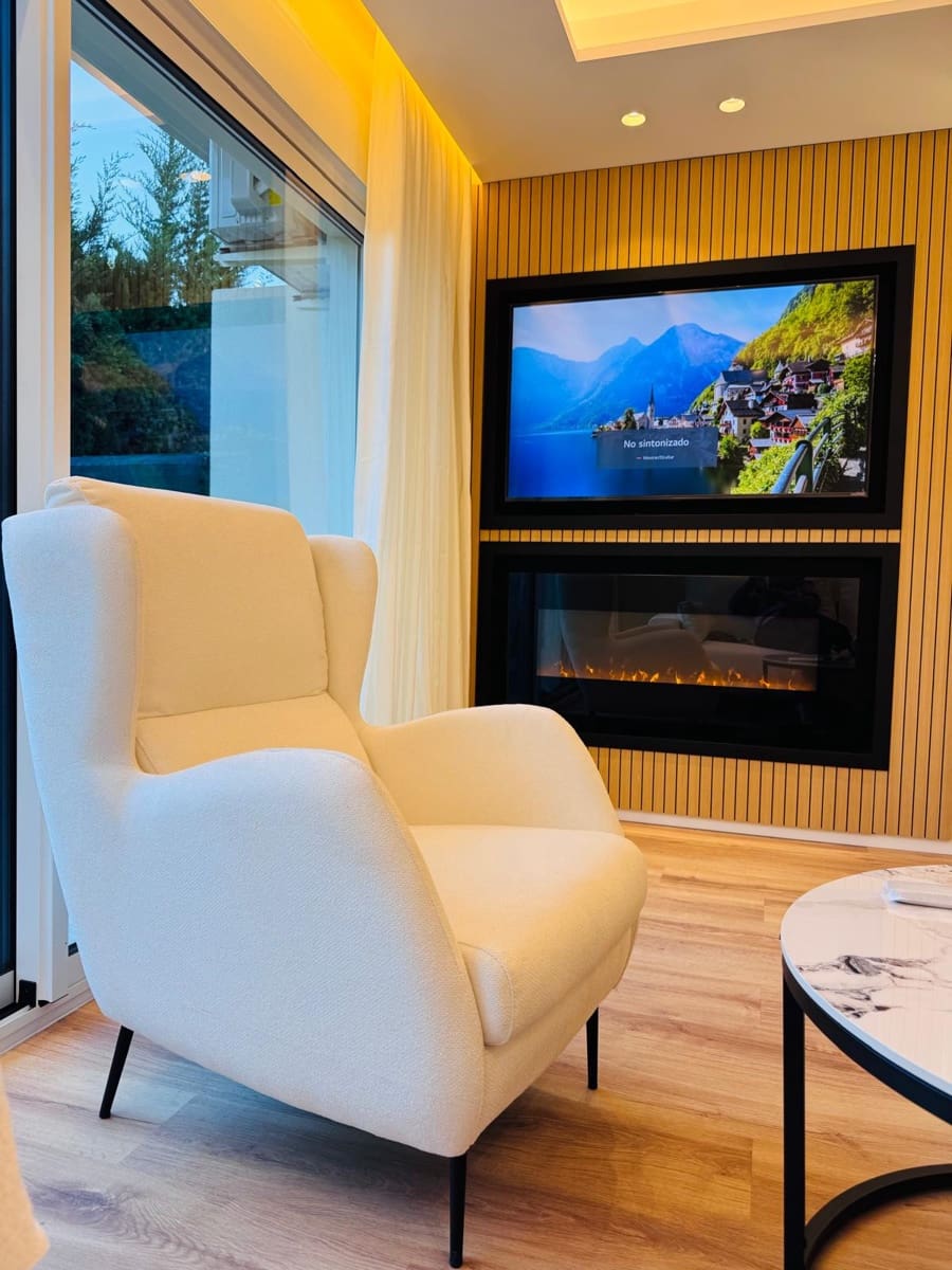 2 soverom Leilighet til salgs i San Pedro de Alcantara med svømmebasseng garasje - € 759 000 (Ref: 9726385)