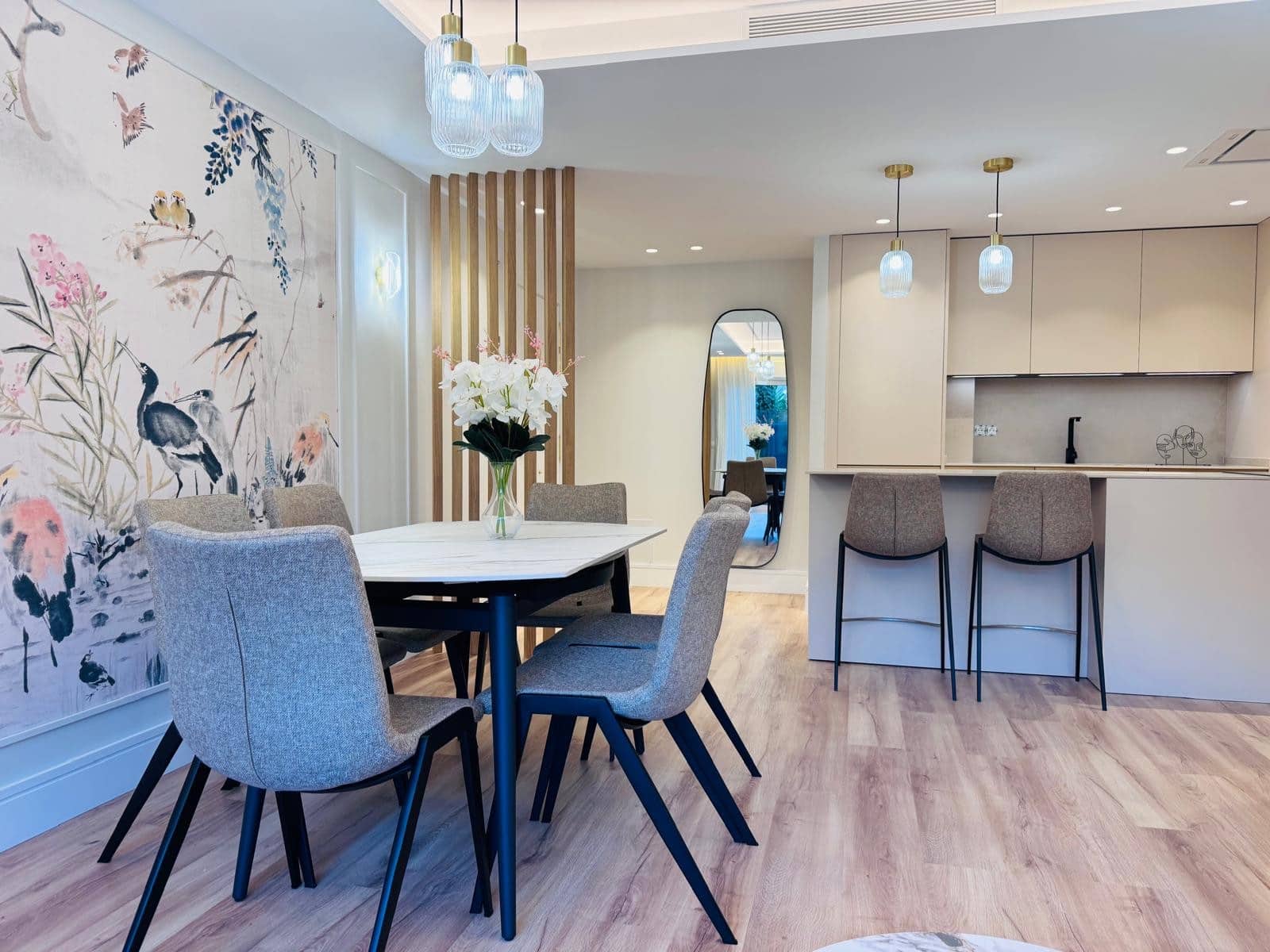 2 soverom Leilighet til salgs i San Pedro de Alcantara med svømmebasseng garasje - € 759 000 (Ref: 9726385)