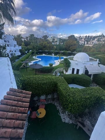 2 slaapkamer Appartement te koop in Selwo, Estepona met zwembad garage - € 383.000 (Ref: 9735213)