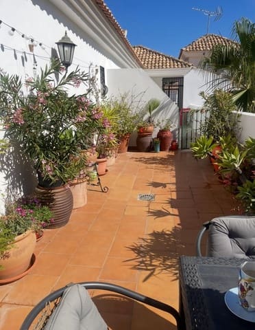 1 slaapkamer Penthouse te koop in Calahonda, Mijas met zwembad garage - € 290.000 (Ref: 9761700)