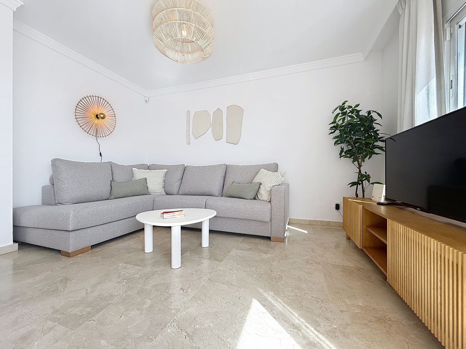 2 slaapkamer Penthouse te koop in Casares met zwembad garage - € 495.000 (Ref: 9761701)
