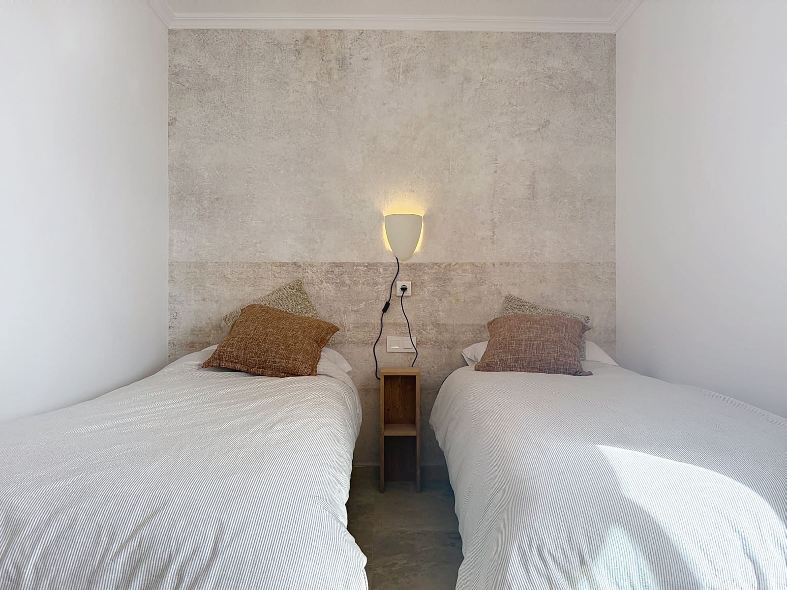 2 slaapkamer Penthouse te koop in Casares met zwembad garage - € 495.000 (Ref: 9761701)