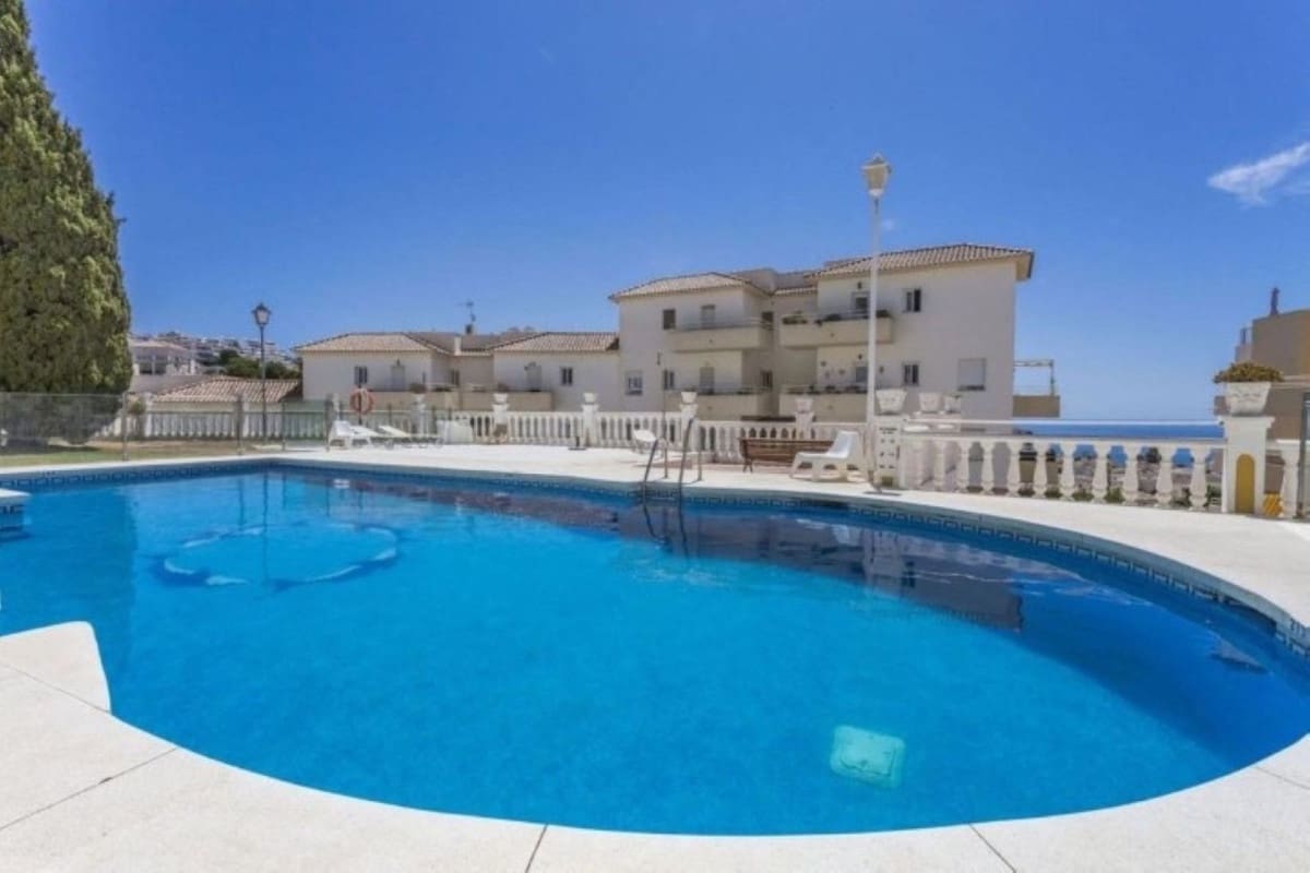 2 sypialnia Apartament na sprzedaż w Riviera del Sol z basenem - 369 000 € (Ref: 9770300)