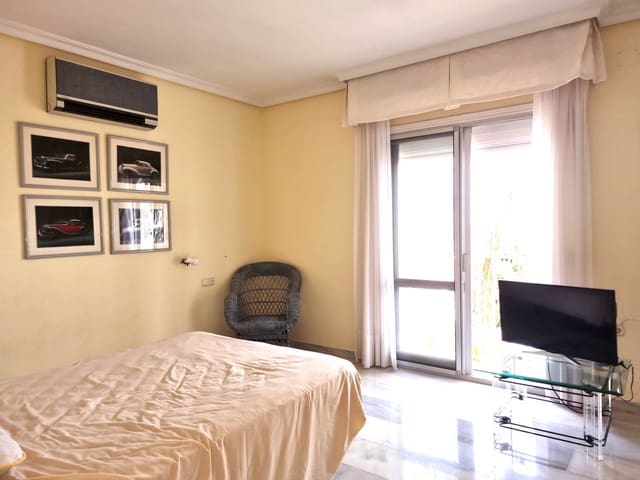 Chalet de 3 habitaciones en Riviera del Sol, Mijas en venta con piscina garaje - 950.000 € (Ref: 9772728)