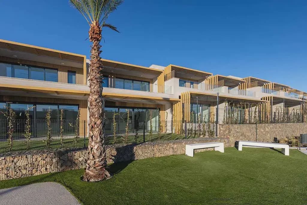 3 soveværelse Byhus til salg i Malaga by med swimmingpool garage - € 776.000 (Ref: 9772729)