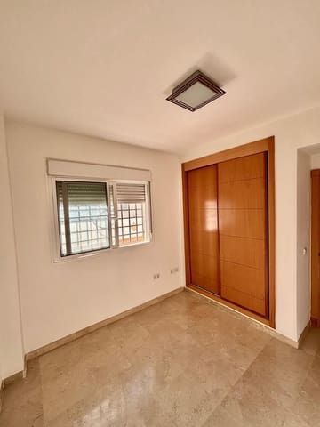 2 soverom Leilighet til salgs i Benalmádena med svømmebasseng garasje - € 340 000 (Ref: 9780130)